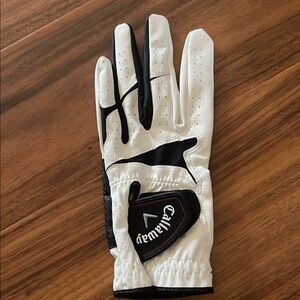 Callaway Black and White Golf Glove